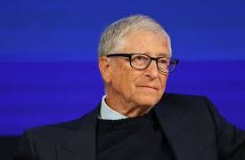 Bill Gates kêu gọi giới hạn phát triển AI để giảm rủi ro