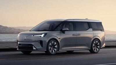 Volvo công bố MPV thuần điện EM90, đi 738km một lần sạc, giá 2.75 tỷ đồng