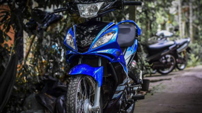 Exciter 135 độ up áo Spark cùng vài phụ kiện đồ chơi