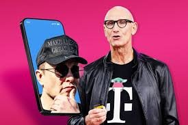 Deutsche Telekom thúc đẩy kế hoạch thành lập Mega-Holding với sự hỗ trợ của Elon Musk