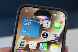 Apple cắt giảm nhân sự trong đội ngũ Siri và Vision Pro