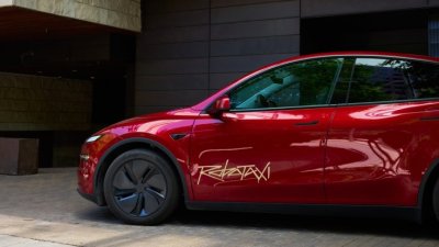 Tesla chuẩn bị ra mắt dịch vụ taxi tự lái Cybercab nhưng có vẻ chưa sẵn sàng