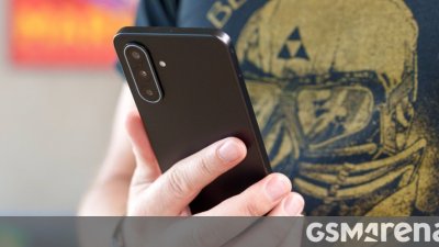 Thị trường smartphone Mỹ suy giảm, thiết bị giá rẻ chịu ảnh hưởng nặng nề