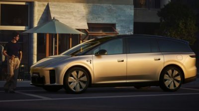 Li Auto i9: SUV điện thuần túy sang trọng, tăng tốc 0-100 km/h trong 4,9 giây