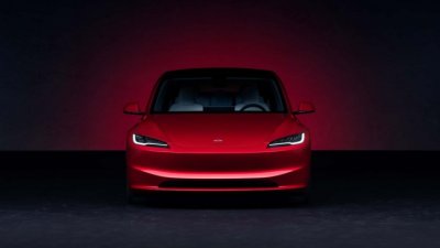 Tesla nâng cấp Model 3 tại Mỹ với màn hình 16 inch