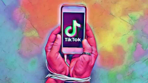 TikTok đứng đầu danh sách ứng dụng video được tải nhiều nhất năm 2022, vượt qua YouTube và Netflix