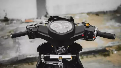 Sirius Fi độ đơn giản đầy quyến rũ của biker Việt