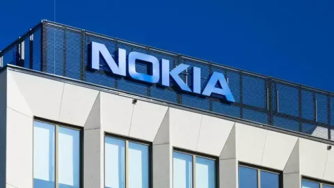 Nokia sẽ bán điện thoại cũ tân trang và loại bỏ phụ kiện khỏi hộp sản phẩm