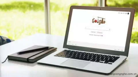 Chơi game "thần lùn giữ vườn" ngay trên trang chủ Google
