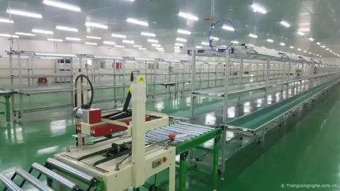 Băng tải là gì? Các loại băng tải lắp ráp linh kiện thường dùng trong dây chuyền sản xuất