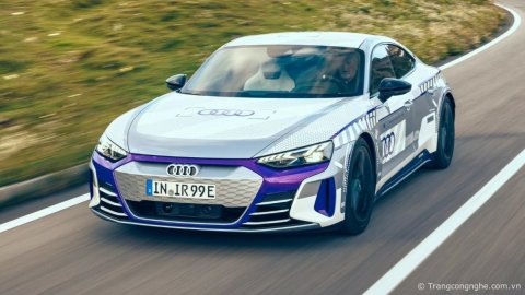 Audi trình làng 99 chiếc RS e-tron GT Ice Race Edition Special