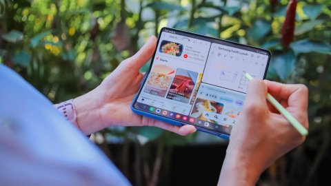 Samsung đặt mục tiêu bán 20 triệu điện thoại màn hình gập năm 2024