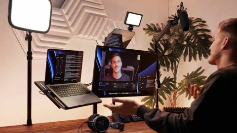 Máy nhắc chữ Elgato Prompter nhỏ gọn dành riêng cho streamer, giá gần 7 triệu đồng