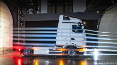 Xe tải điện Mercedes-Benz eActros 600 EV ra mắt, tầm hoạt động hơn 500km