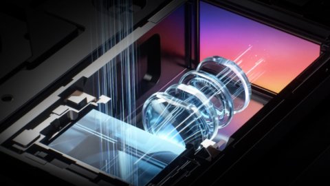 OnePlus 12 xác nhận có camera zoom kính tiềm vọng 64MP