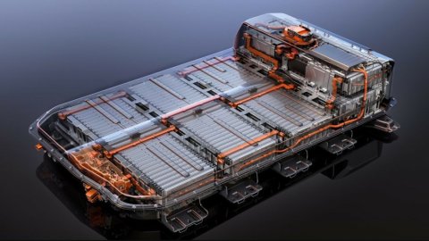 Tại sao xe điện vẫn khó tiếp cận khi chi phí sản xuất pin Lithium-ion đã giảm?