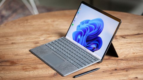 Top 3 mẫu laptop có màn hình cảm ứng tốt nhất hiện nay