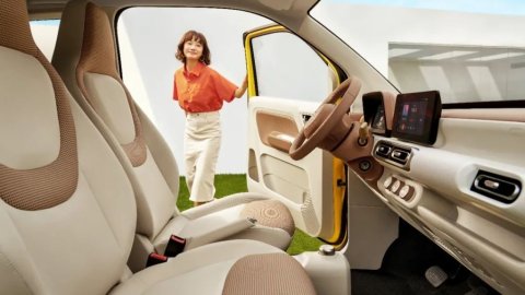 Wuling công bố Hongguang Mini EV thế hệ 3 Macaron, màn hình LCD 8 inch, phối màu trẻ trung