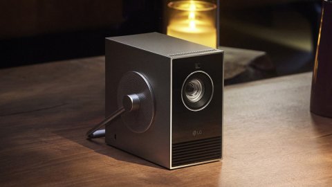 CES 2024: LG giới thiệu máy chiếu 4K CineBeam Qube với thiết kế sang trọng