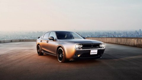 Bản độ biến Honda Civic 2023 thành Dodge Challenger cơ bắp phong cách Mỹ