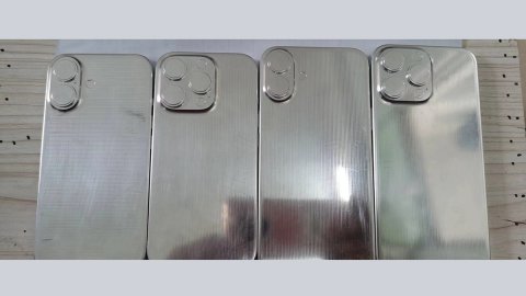 Lộ ảnh dummy 4 phiên bản của iPhone 16, bất ngờ thiết kế tương tự iPhone X