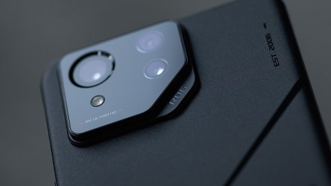 ROG Phone 8 Pro đánh bại Oppo Find X7, giành ngôi vương smartphone mạnh nhất tháng 3