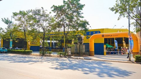 Tại sao nên mua xe Innova cũ tại Carpla?
