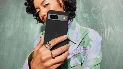 Google Pixel 8a ra mắt, hỗ trợ Gemini AI và 7 năm cập nhật Android, giá từ 12.7 triệu đồng