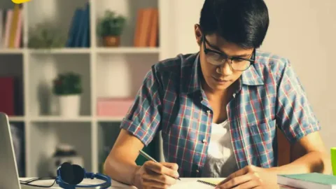 Vietguru tư vấn, hỗ trợ làm tiểu luận chuyên nghiệp, uy tín