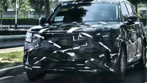 Xiaomi ra mắt thương hiệu phụ và SUV điện mở rộng