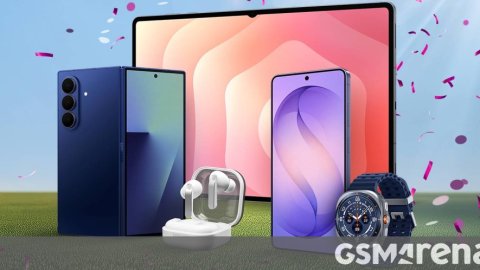 Samsung UK khuyến mãi hoàn tiền lên đến 300 bảng cho các thiết bị Galaxy