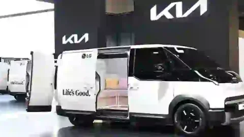 Kia PV5: Xe tải mới cho tín đồ camping