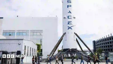 SpaceX IPO: Giá trị 1,8 nghìn tỷ USD trước ngày niêm yết