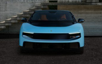 Ferrari Luce cháy hàng tại Trung Quốc bất chấp tranh cãi về thiết kế