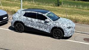 Mercedes GLA EQ sẽ ra mắt toàn cầu vào tháng 8 năm 2026