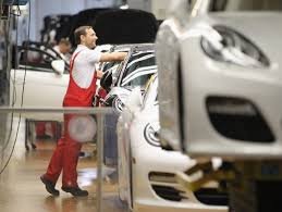 Porsche dự kiến chuyển sản xuất Cayenne về Đức