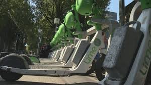 Cảnh báo an toàn khi sử dụng xe điện tại Vancouver