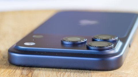 iPhone 18 Pro sẽ dày hơn so với phiên bản trước