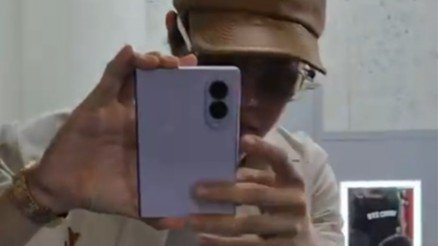 J-Hope của BTS hé lộ Samsung Galaxy Z Fold8 trước thềm ra mắt