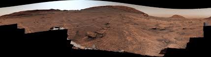 Rover Curiosity của NASA phát hiện cấu trúc giống tổ ong trên sao Hỏa