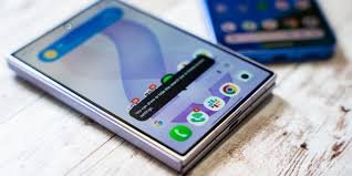 Samsung cập nhật One UI 9 với thanh tìm kiếm Google trên màn hình chính