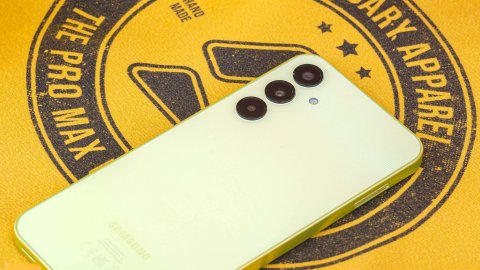Samsung Galaxy A25 đang trong quá trình phát triển One UI 9