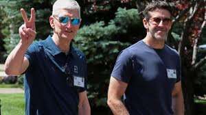 Tim Cook chuẩn bị cho cuộc gọi thu nhập cuối cùng trong bối cảnh Apple đạt kỷ lục