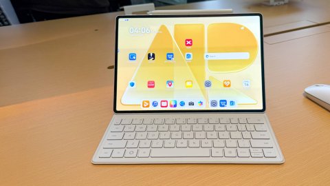 Trên tay Huawei MatePad Air (2026): nâng cấp đáng giá với màn hình OLED