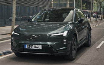 Volvo bắt đầu giao xe EX60 tại châu Âu