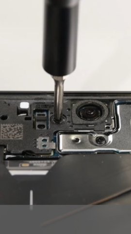 Đánh giá Galaxy Z Fold8 qua quy trình tháo rời