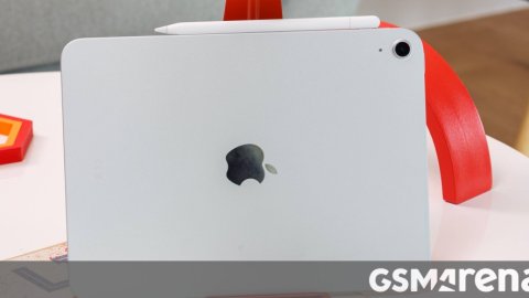 iPad giá rẻ kế nhiệm lộ thông số từ mã Apple
