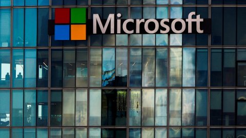 Microsoft Outlook gặp sự cố toàn cầu, người dùng không thể truy cập email