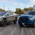 So sánh chi phí sạc Tesla Cybertruck và đổ xăng Ram 1500