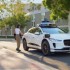 Dallas đón Waymo, London đón Uber và Wayve - thực tế hai tốc độ của taxi tự lái
